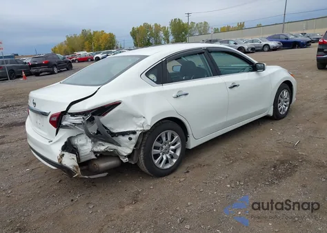 2018 Nissan Altima 2.5 S z USA, uszkodzony, nr VIN 1N4AL3AP2JC205558